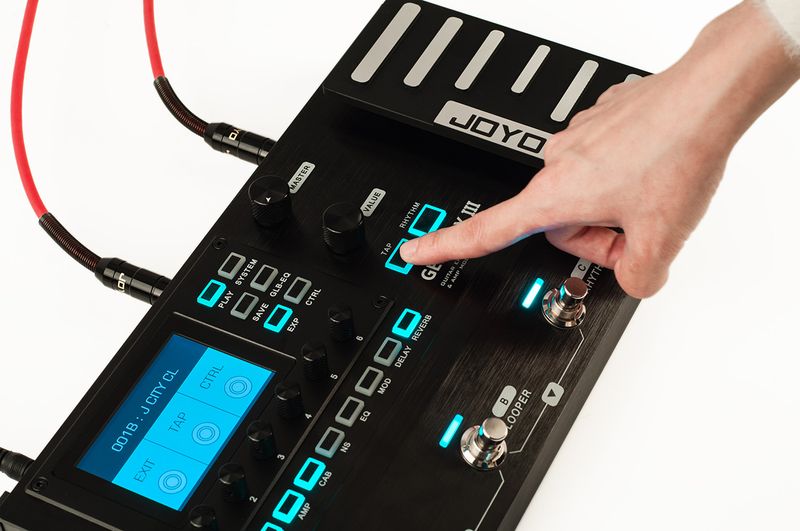PEDALERA-MULTIEFECTO-GEEM-BOX-III-JOYO-61-MODULACIONES-DE-PREAMPLIFICADOR-9-MODULOS-DE-EFECTOS1